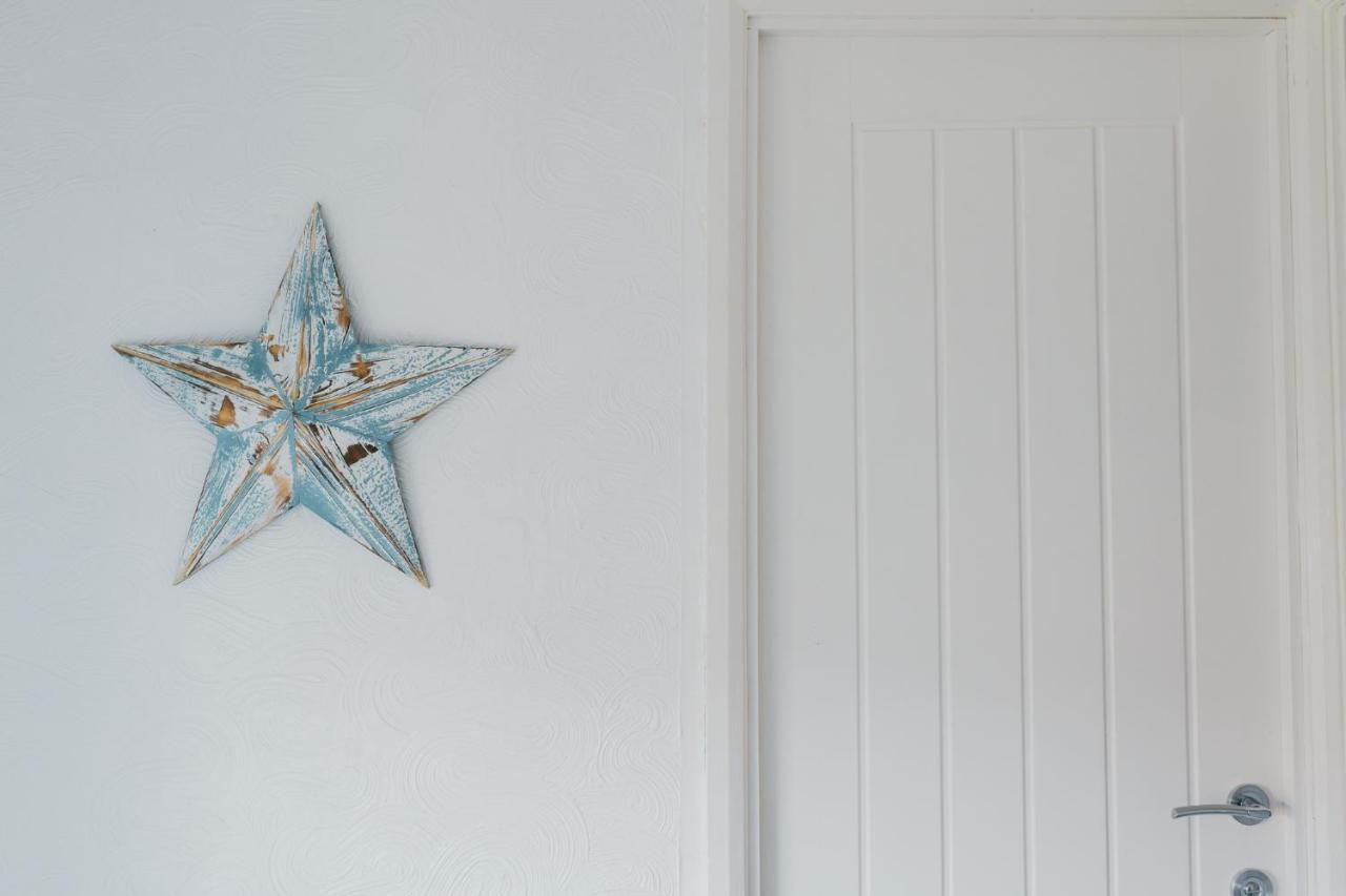 Rookwood House - Spacious Home With Free Parking - Short Stay Leeds Leeds  Exterior photo